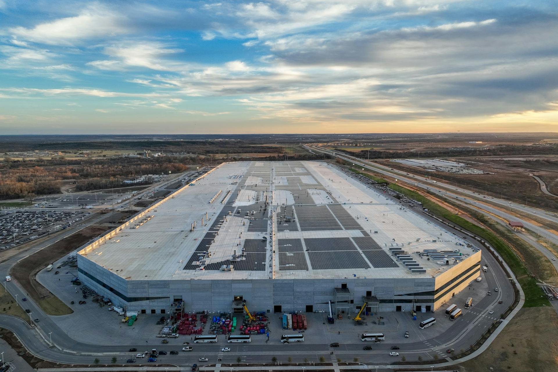The Secret Sauce Behind Tesla's Battery Revolution: A Peek into the New Giga Factory in Texas